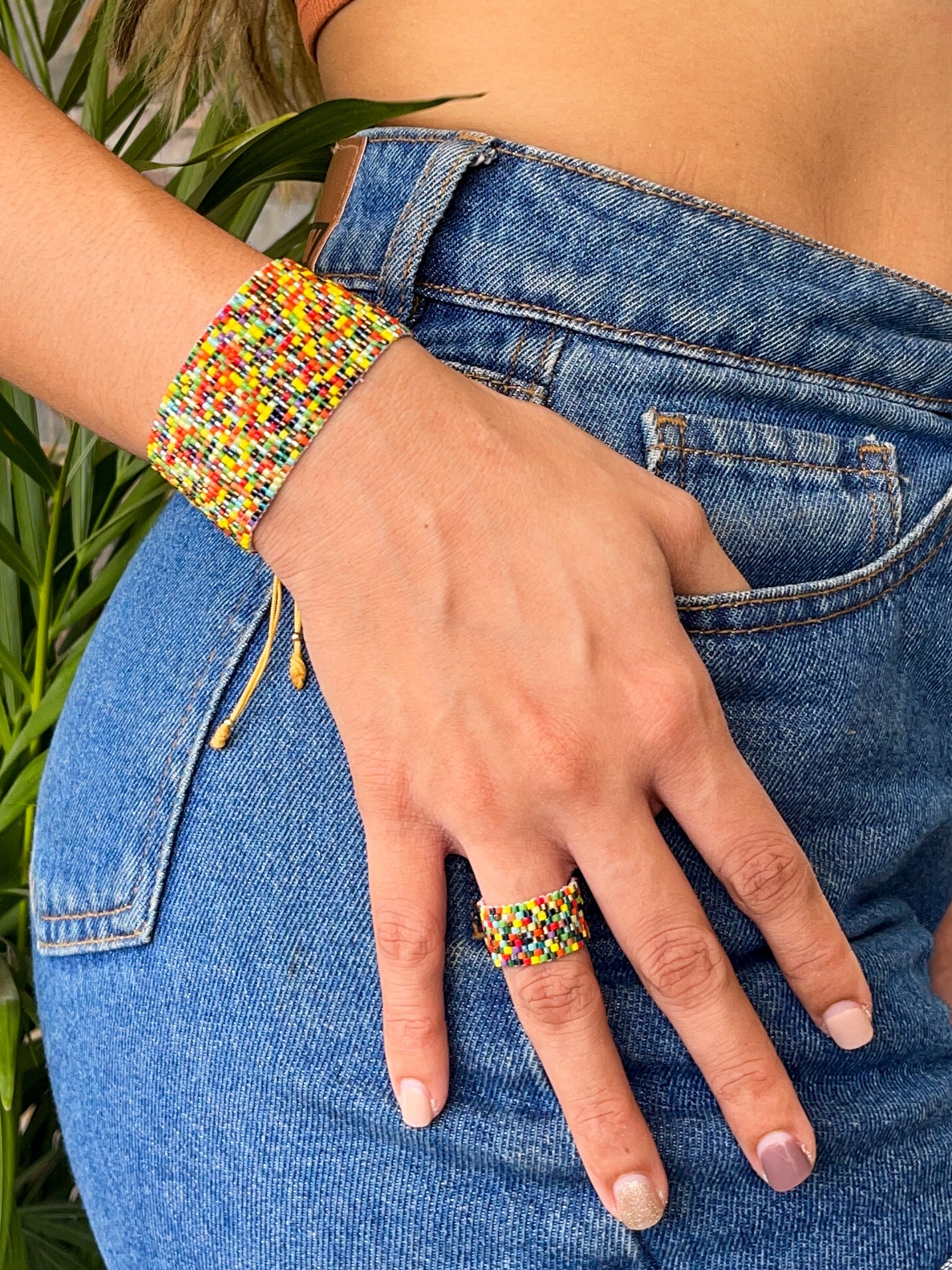 Pulsera multicolor